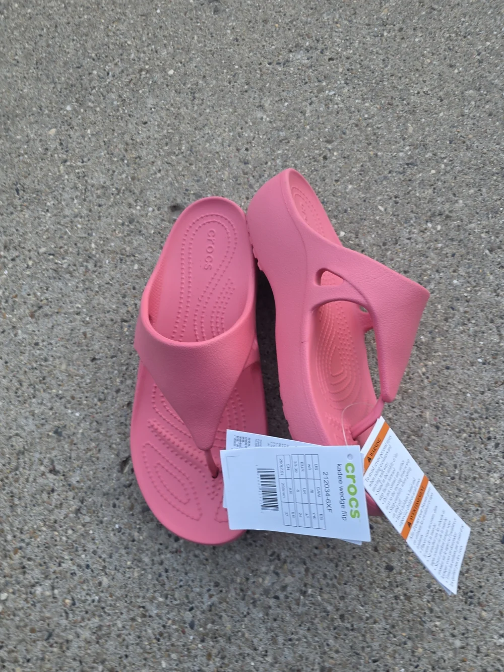 CROCS Women's Coral Pink Thong Sandals Size 10